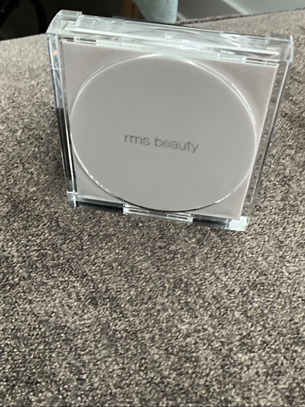 RMS Beauty Pressed Powder Compact in Light Beige